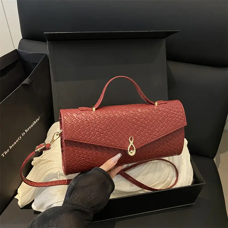 Women Woven Shoulder Bag 2025 Summer Black White Red - Image 8
