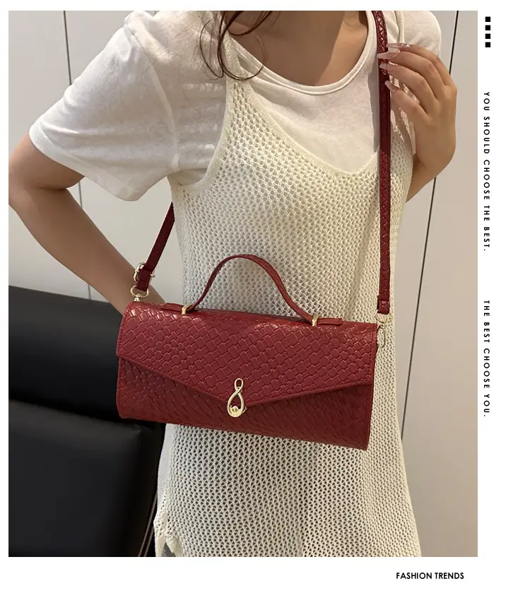 Women Woven Shoulder Bag 2025 Summer Black White Red — feature 1