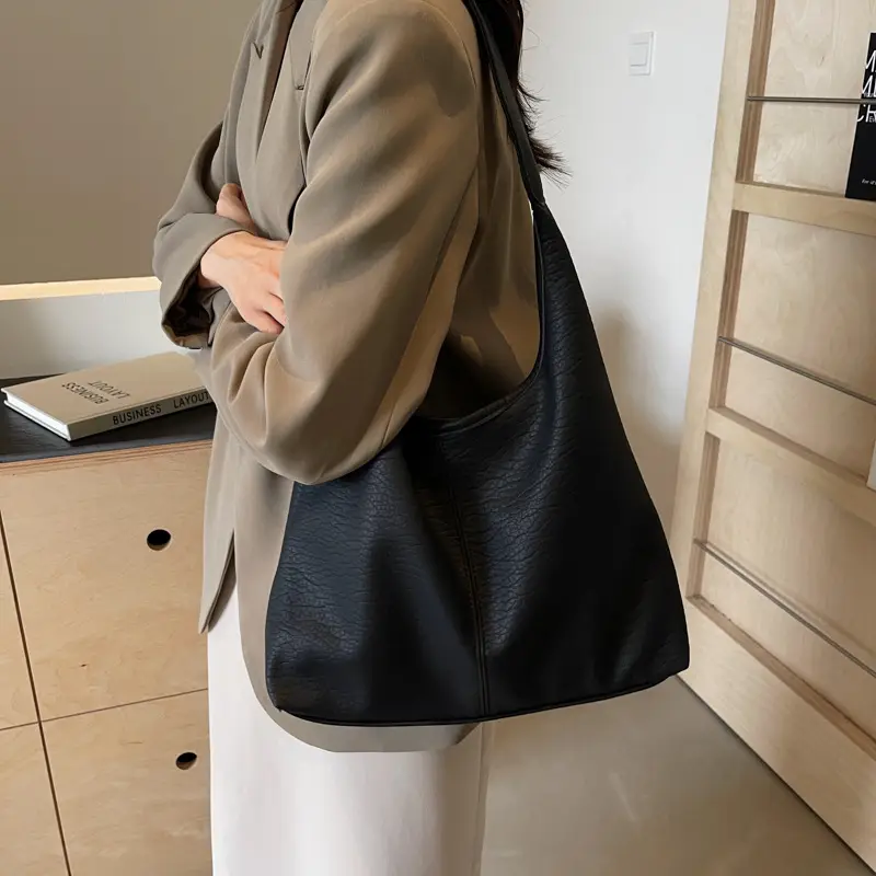 Large Capacity Women's Soft Leather Tote Bag 2025 - Image 8