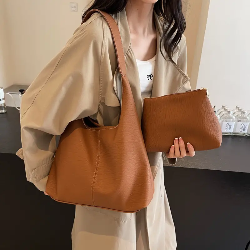 Large Capacity Women's Soft Leather Tote Bag 2025 - Image 3