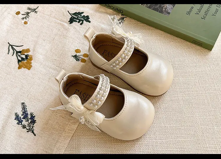 Baby Girl Small Leather Shoes 2025 New Japanese Style Style Bow Princess Square Mouth Flats Non-Slip Baby Soft Sole Toddler Shoes — feature 7
