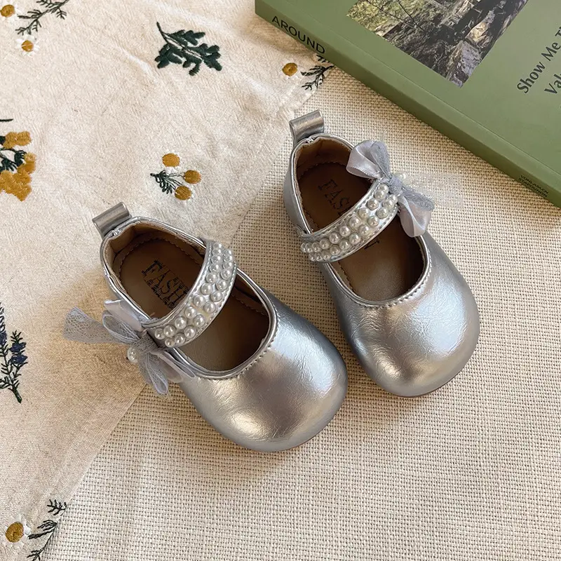 Baby Girl Small Leather Shoes 2025 New Japanese Style Style Bow Princess Square Mouth Flats Non-Slip Baby Soft Sole Toddler Shoes
