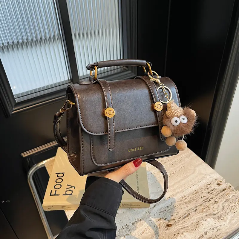 Retro Brown Leather Shoulder Bag Women 2026 - Image 4
