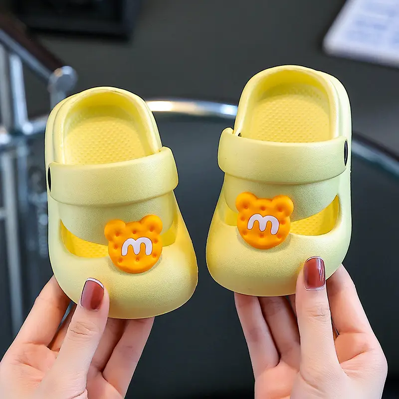 Baby Sandals 2025 Non-Slip Soft Sole Summer