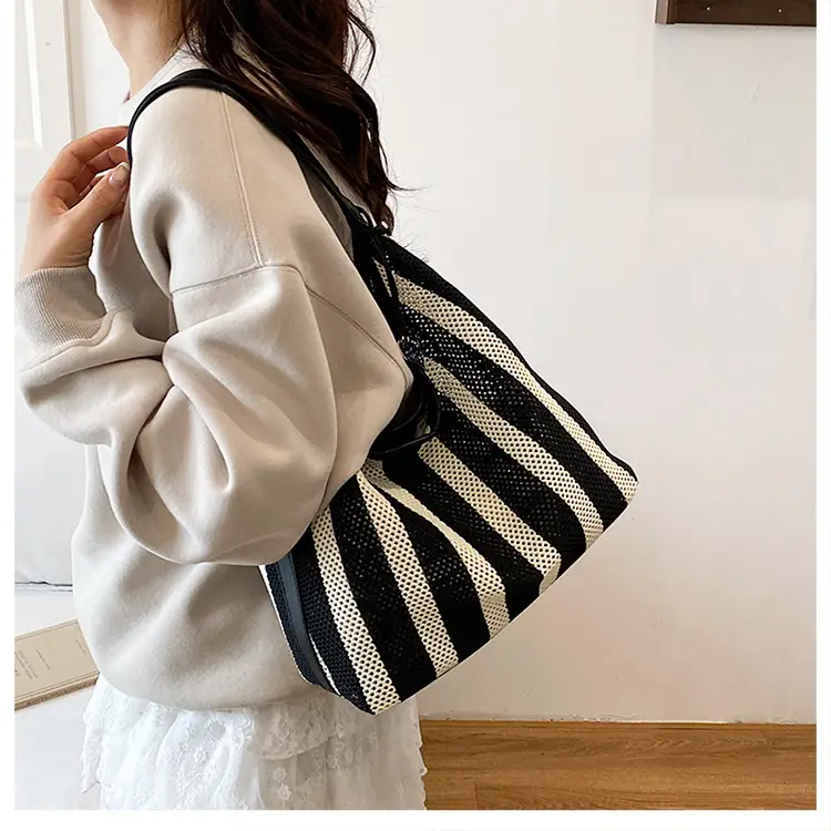 Women Large Capacity Shoulder Bag Black Striped College Tote — feature 12