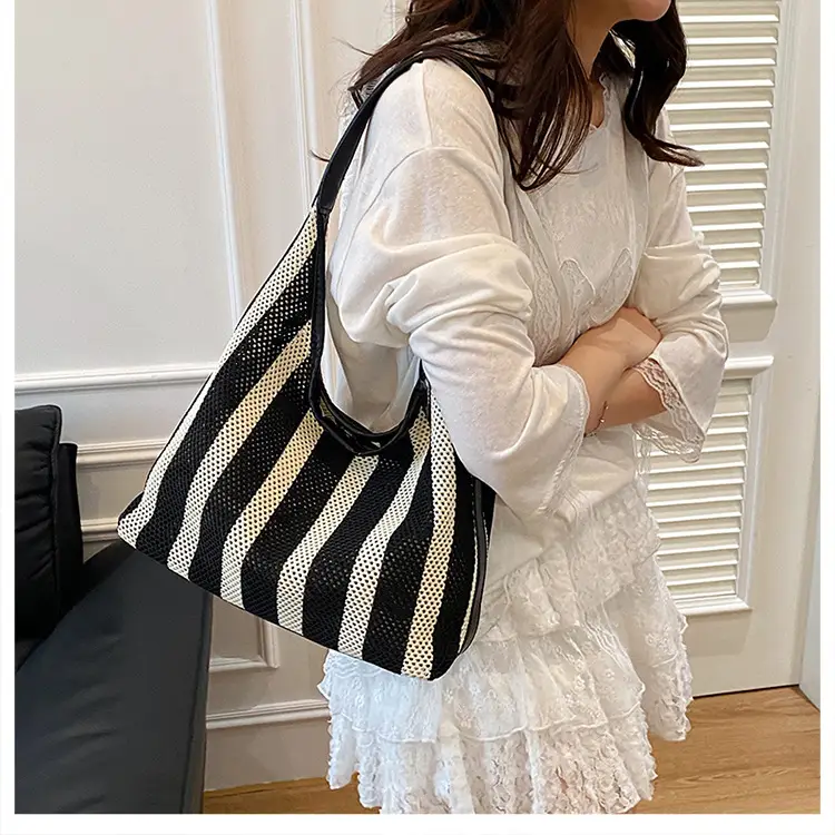 Women Large Capacity Shoulder Bag Black Striped College Tote — feature 19