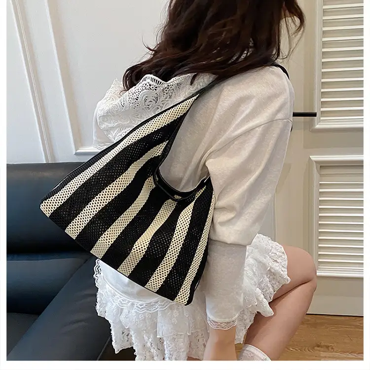 Women Large Capacity Shoulder Bag Black Striped College Tote — feature 20
