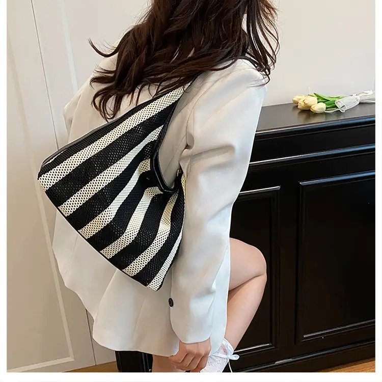 Women Large Capacity Shoulder Bag Black Striped College Tote — feature 3