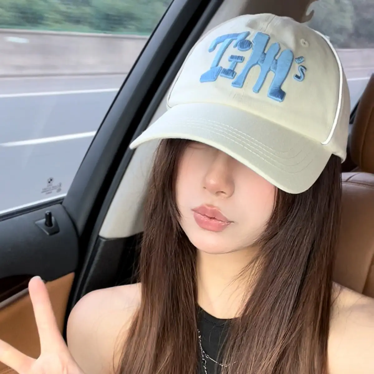 Women Korean Style Baseball Cap with Embroidered Design - Image 6