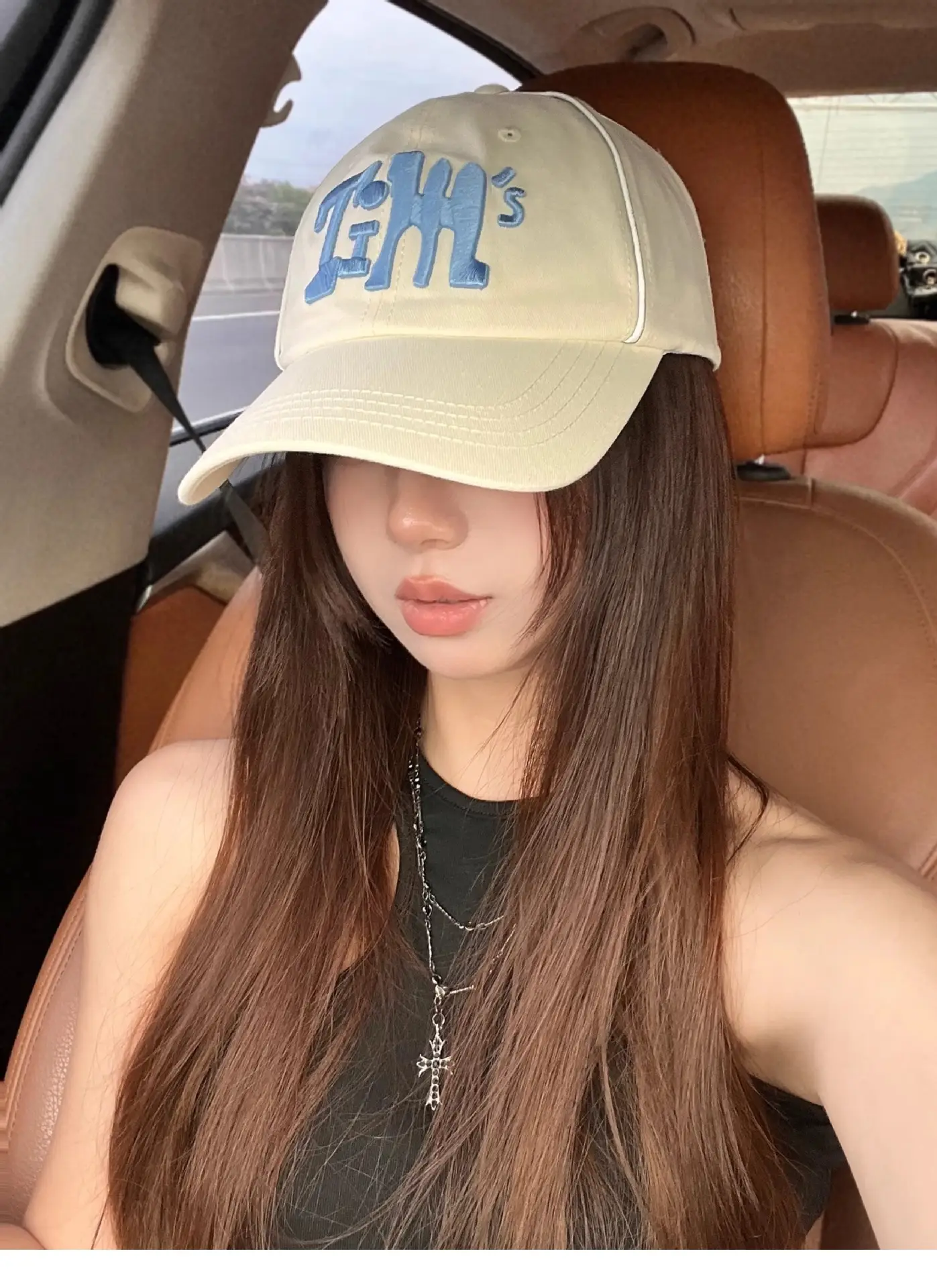 Women Korean Style Baseball Cap with Embroidered Design — feature 12