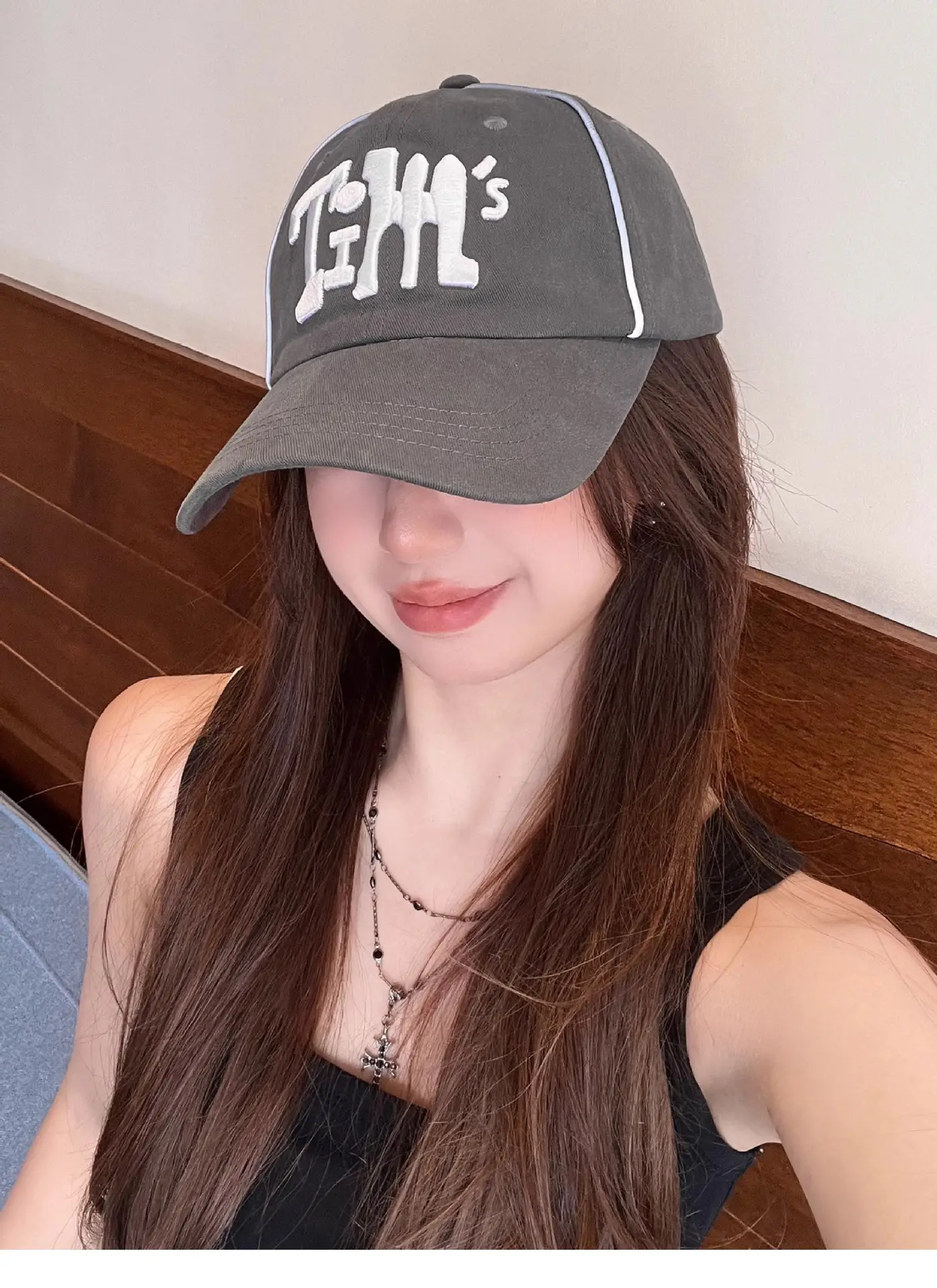 Women Korean Style Baseball Cap with Embroidered Design — feature 4