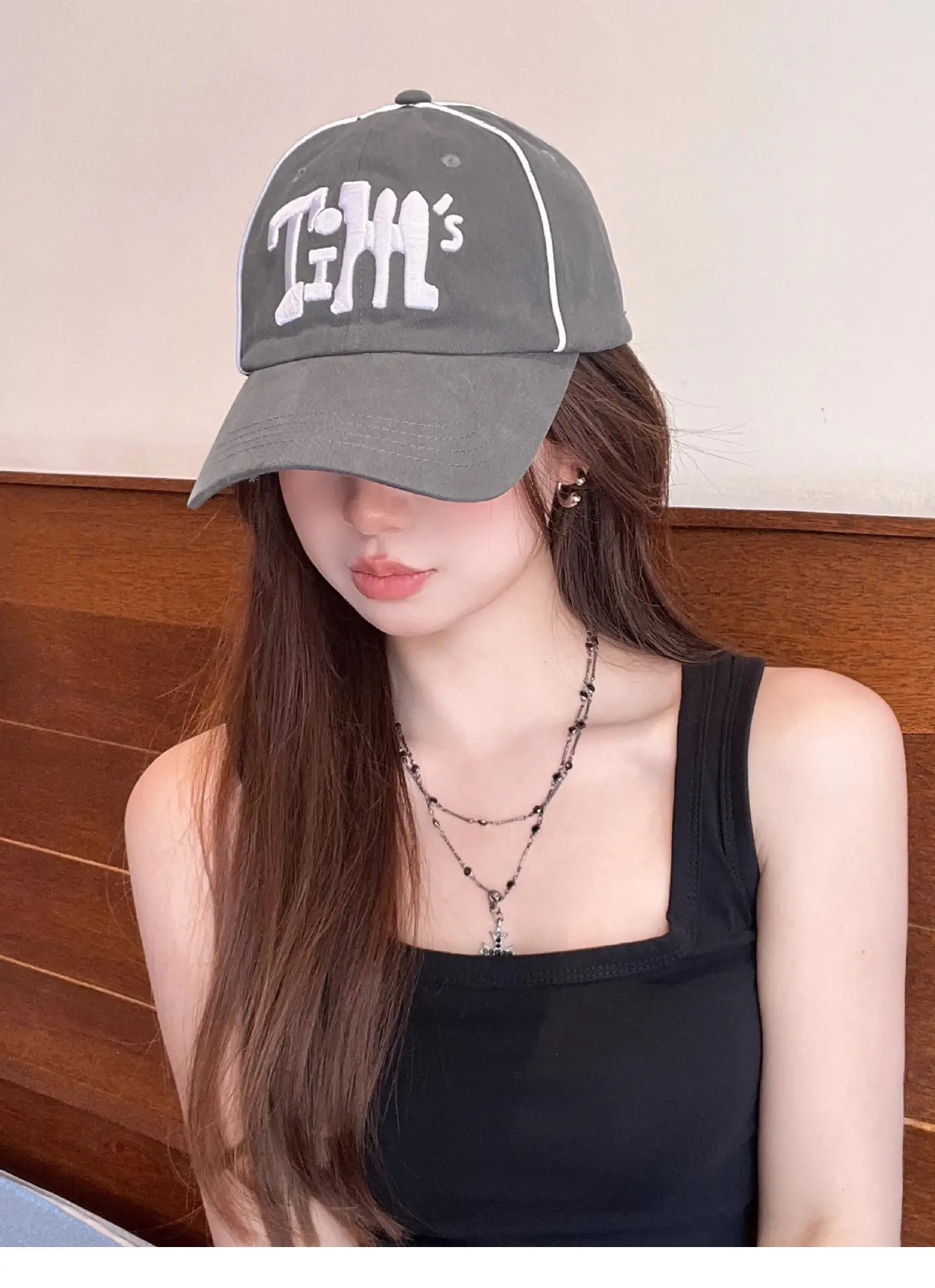 Women Korean Style Baseball Cap with Embroidered Design — feature 8