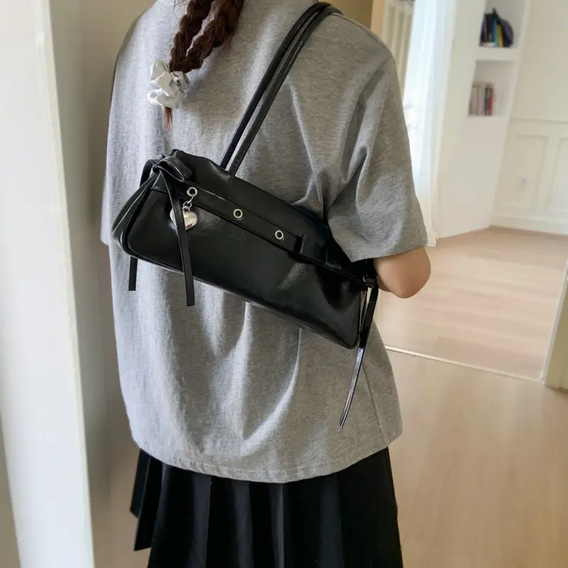 Women Cross-Border Large Bag Cream 2025 — feature 25