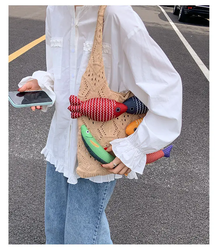 Retro Knitted Tassel Bag with Fish Design — feature 12