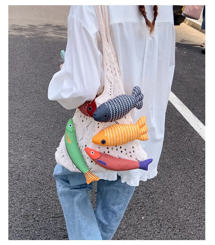 Retro Knitted Tassel Bag with Fish Design — feature 16
