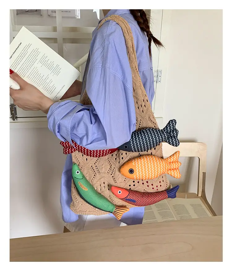 Retro Knitted Tassel Bag with Fish Design — feature 21
