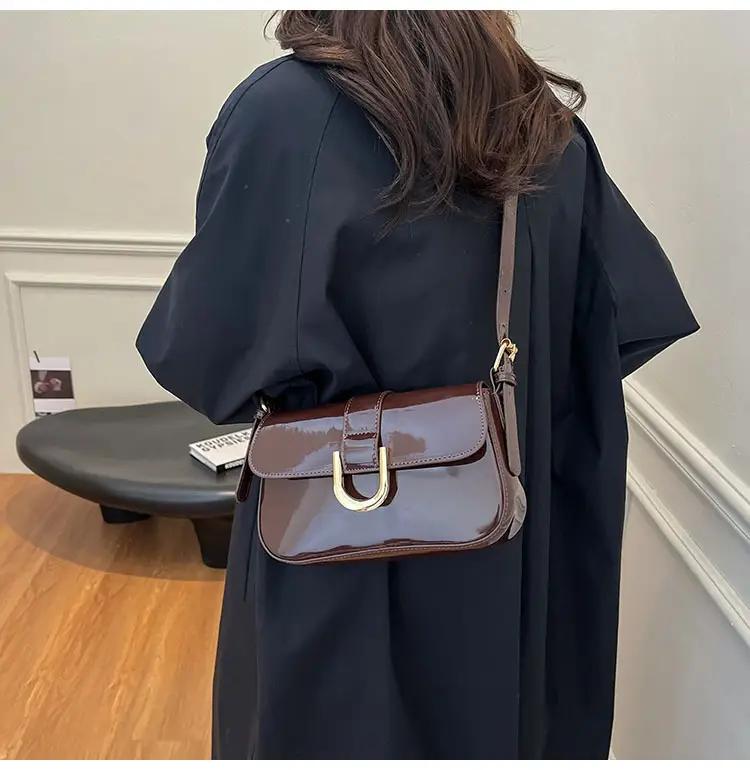 Red Square Shoulder Crossbody Bag for Women — feature 18