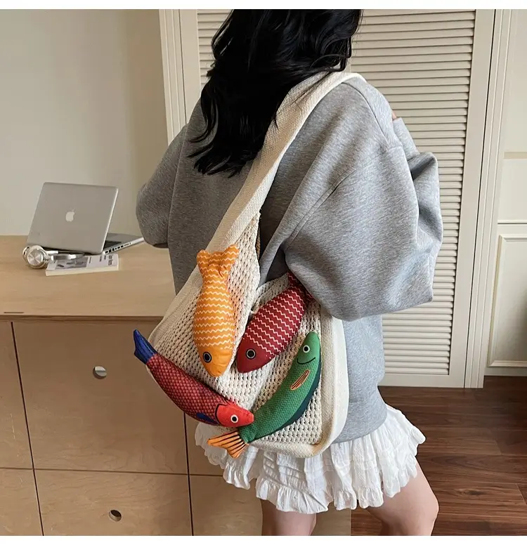Vintage Fish Knitted Tote Bag with Leather Strap — feature 11