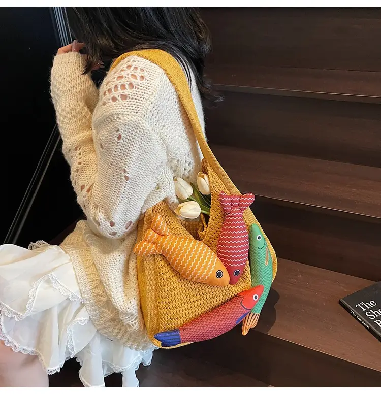Vintage Fish Knitted Tote Bag with Leather Strap — feature 16