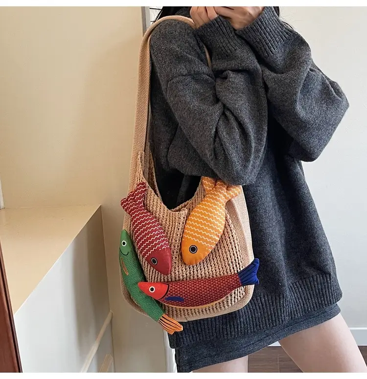 Vintage Fish Knitted Tote Bag with Leather Strap — feature 20