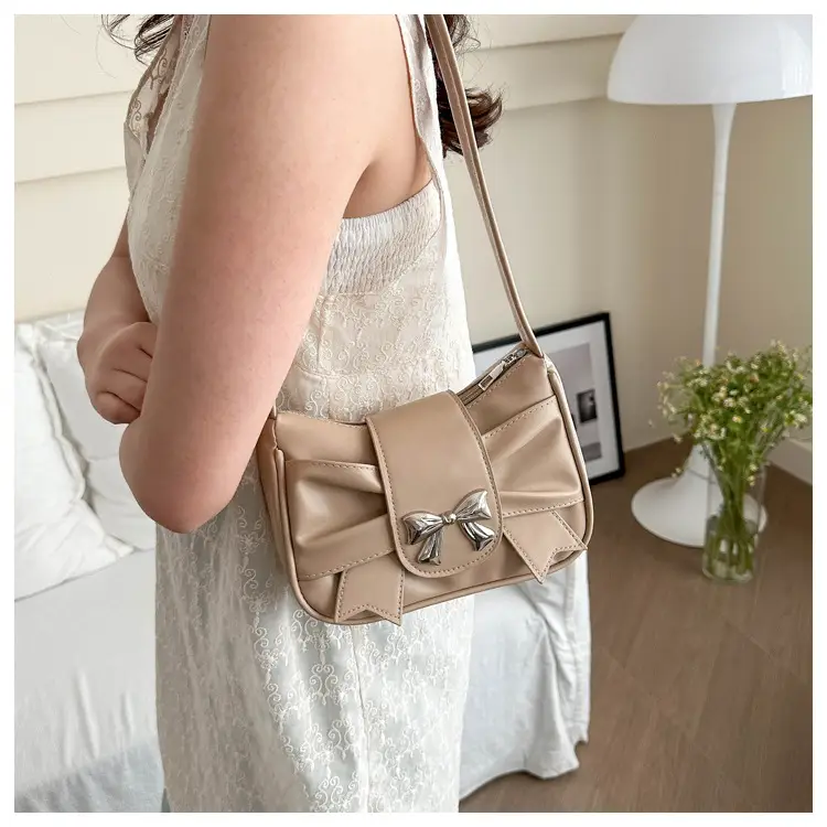 White Korean Style Bow Shoulder Bag for Women — feature 15