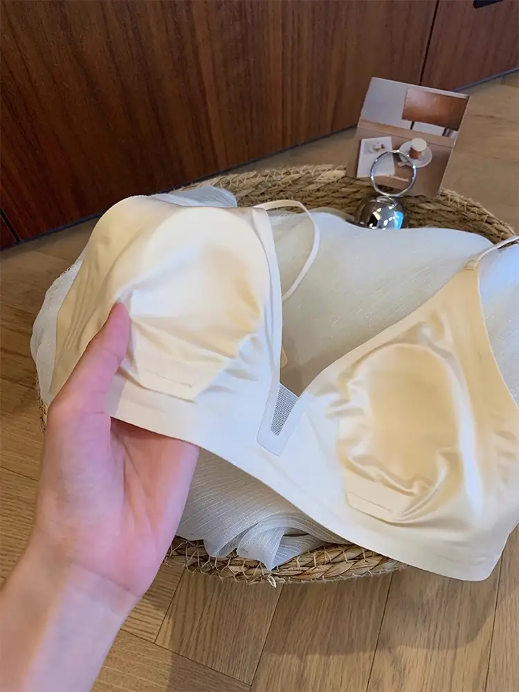 French Satin Nude Rabbit Ear Cup Bra for Women Summer Thin Breathable Big Breasts Showing Small Seamless Bra Without Rims — feature 6