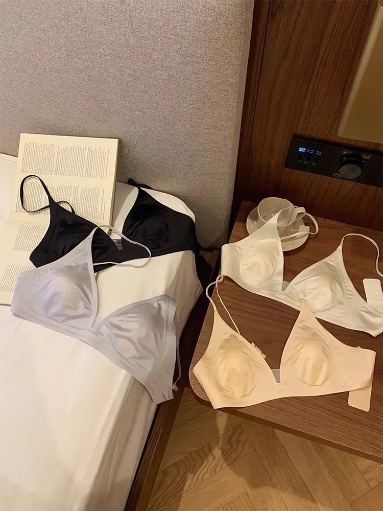 French Satin Nude Rabbit Ear Cup Bra for Women Summer Thin Breathable Big Breasts Showing Small Seamless Bra Without Rims — feature 8