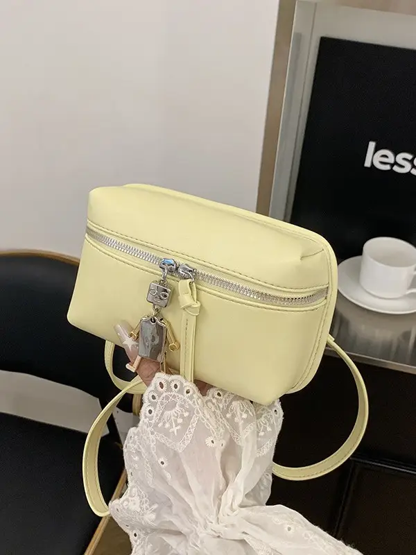 Women's Cream Crossbody Bag with Chain Strap