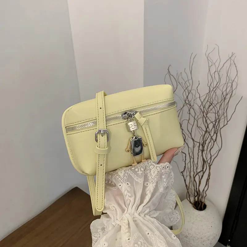 Women's Cream Crossbody Bag with Chain Strap