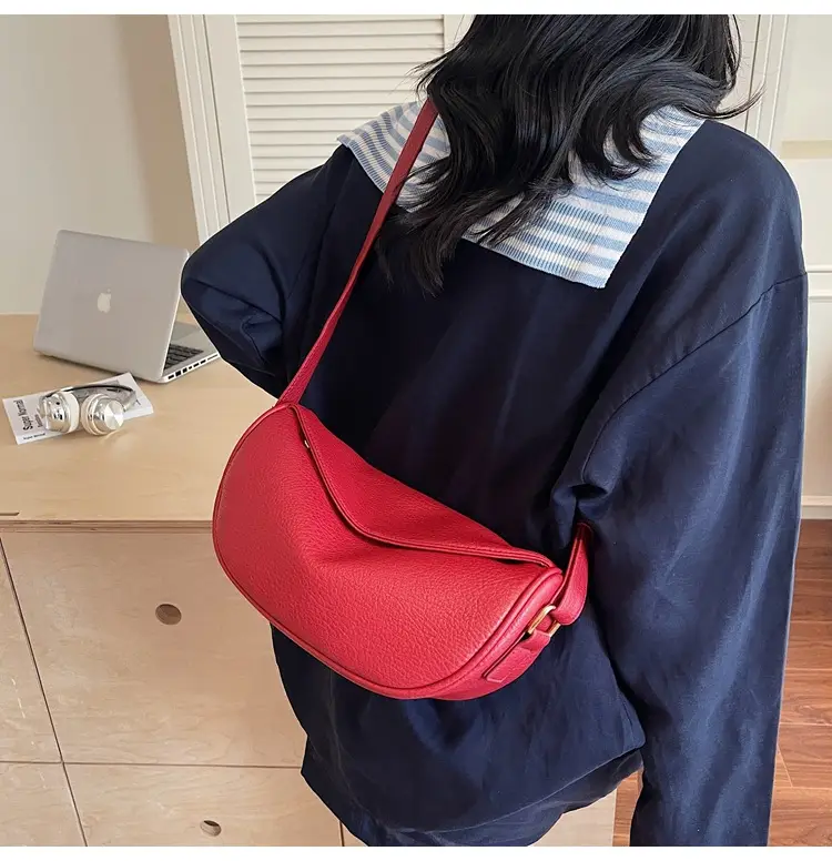 Brown Leather Crossbody Bag for Women 2025 — feature 13