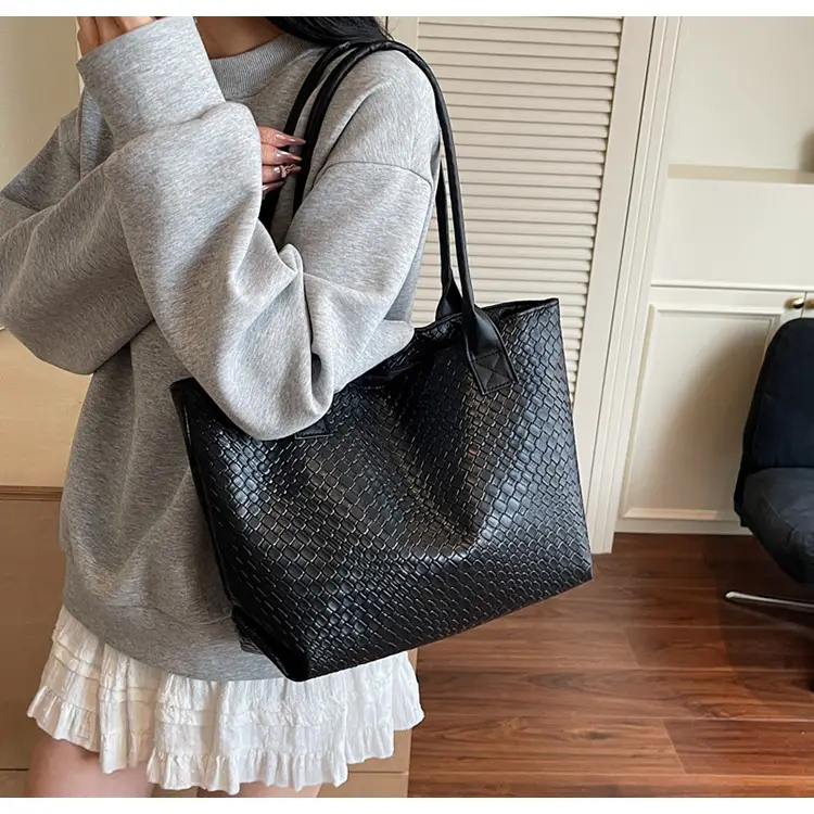 Red Korean Fashion Large Shoulder Tote Bag for Women — feature 14