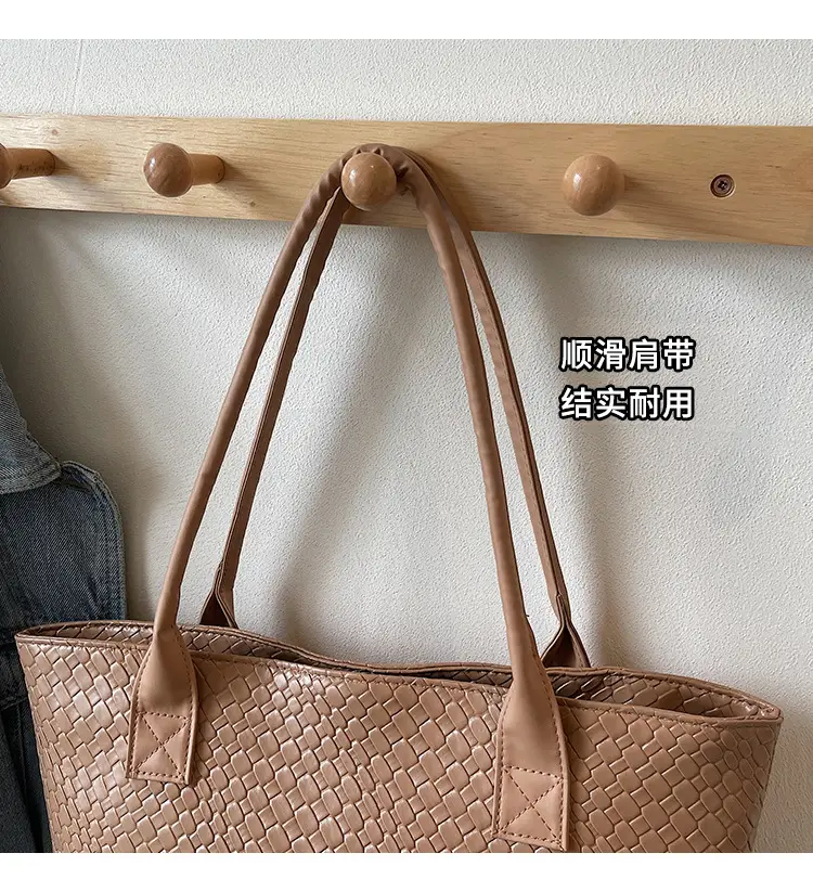 Red Korean Fashion Large Shoulder Tote Bag for Women — feature 4