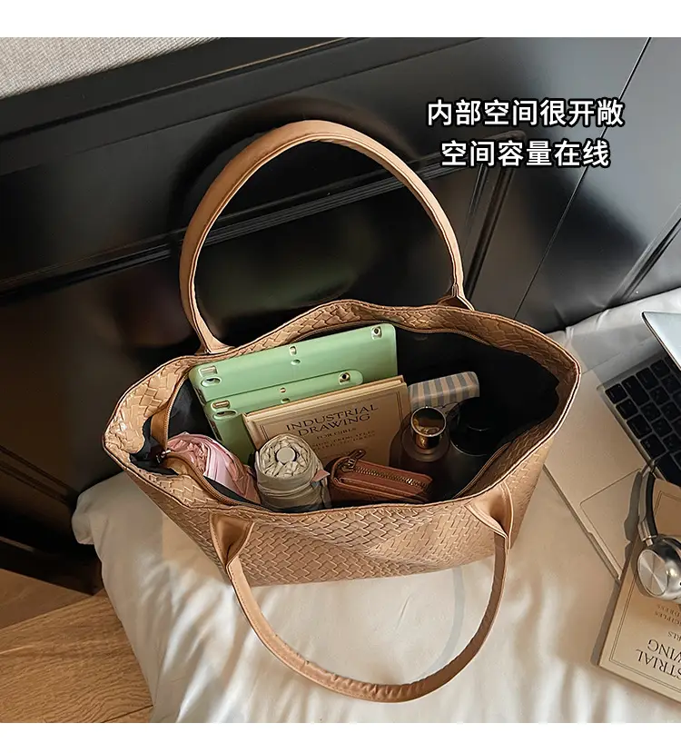 Red Korean Fashion Large Shoulder Tote Bag for Women — feature 8