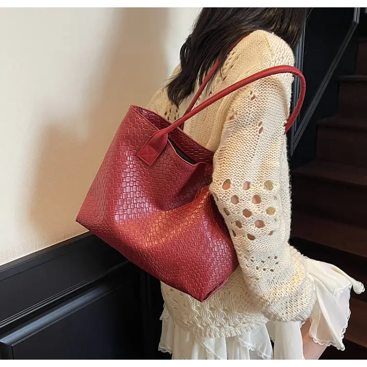Red Korean Fashion Large Shoulder Tote Bag for Women — feature 9