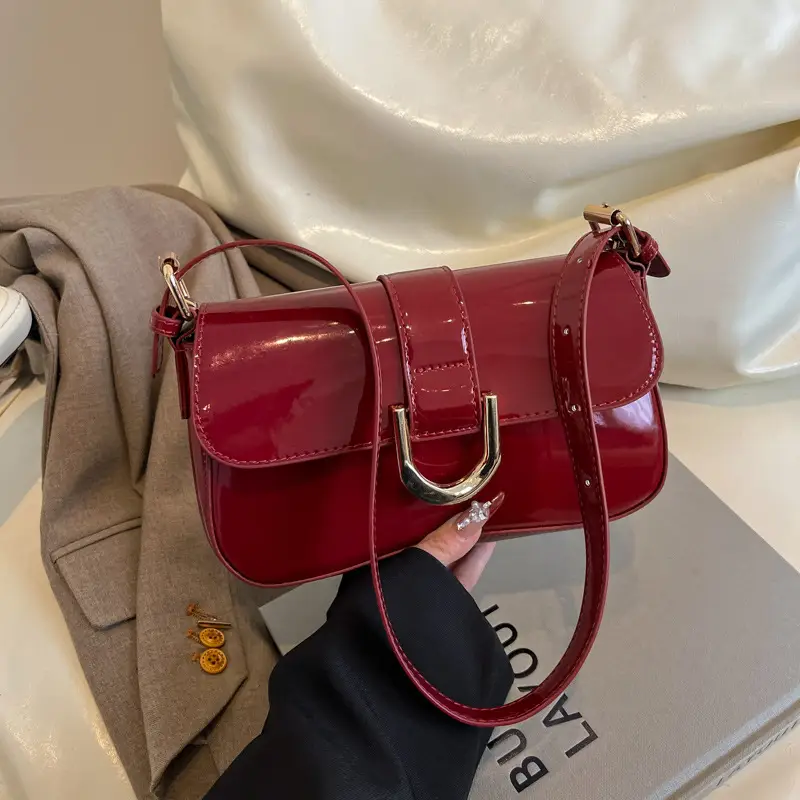 Women's 2-Piece Shoulder Bag Set Red Black Leather - Image 5