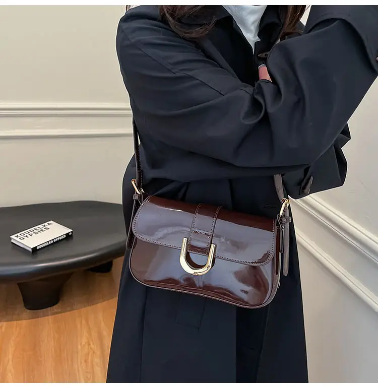 Women's 2-Piece Shoulder Bag Set Red Black Leather — feature 16