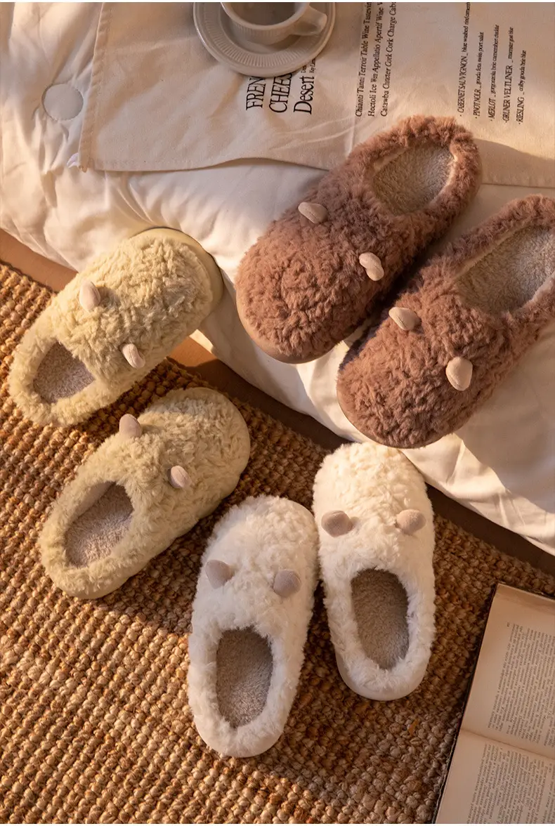 Cute Croc Slippers for Women Winter Warm Velvet — feature 14