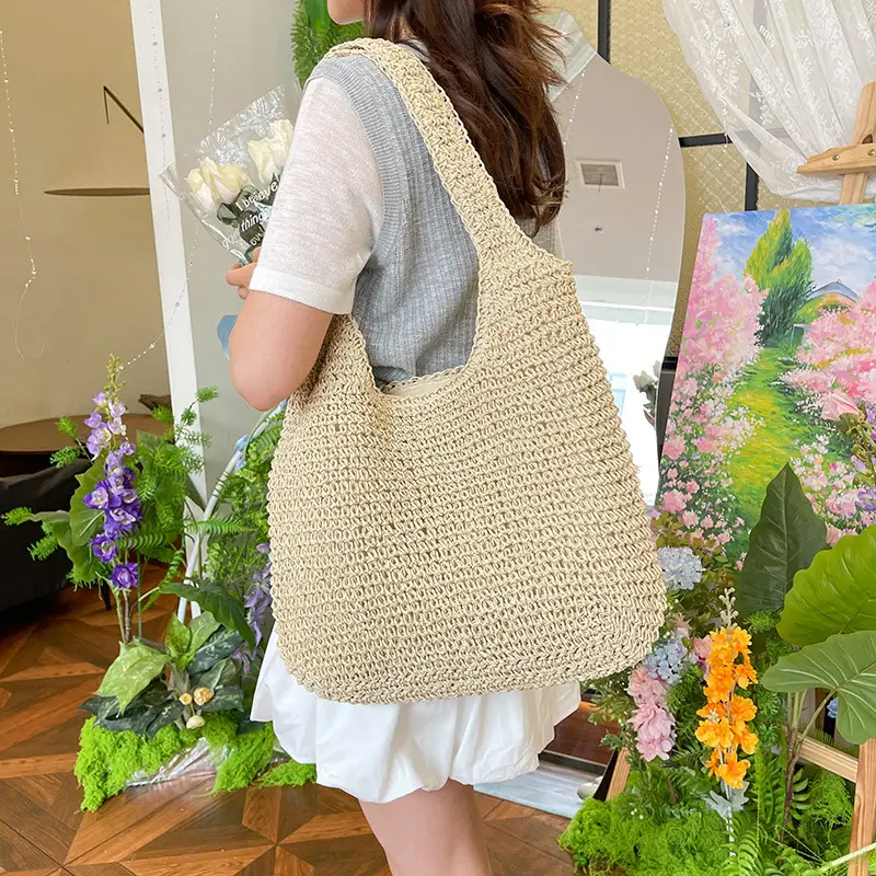New Commuter Woven Bag Large Capacity Beach Style Straw Bag - Image 6