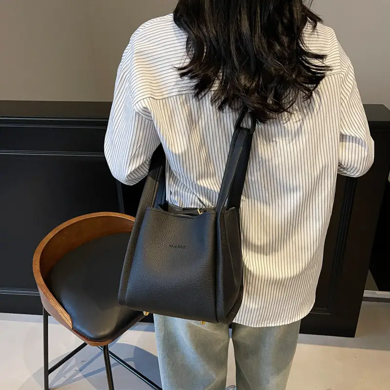 Women's Brown Leather Bucket Bag Shoulder Bag Casual Trendy - Image 9