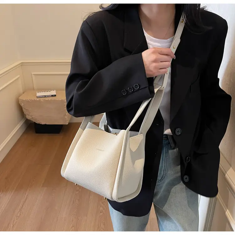 Women's Brown Leather Bucket Bag Shoulder Bag Casual Trendy — feature 19