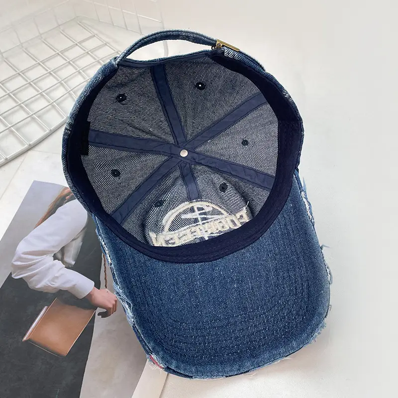 Retro Gray Baseball Cap with Sunshade & Embroidery for Women — feature 18