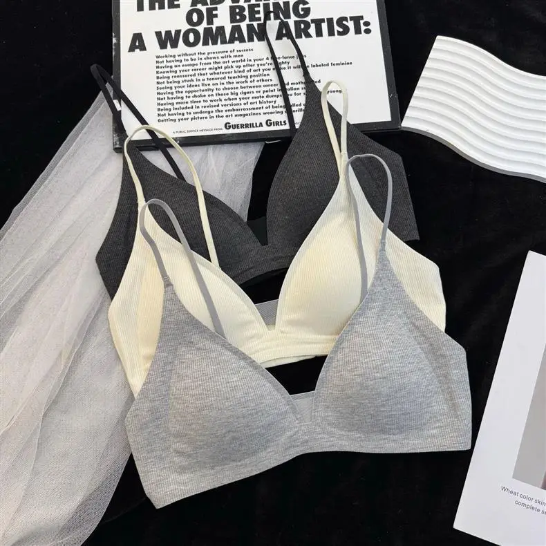 French Deep V Triangle Cup Intimates for Girls Without Rims 2025 Hot Style Beautiful Back Seamless Push-Up Summer Thin Bra — feature 2