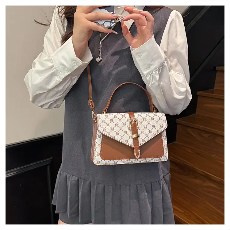 Women's Plaid Shoulder Crossbody Bag Brown White 2025 — feature 1