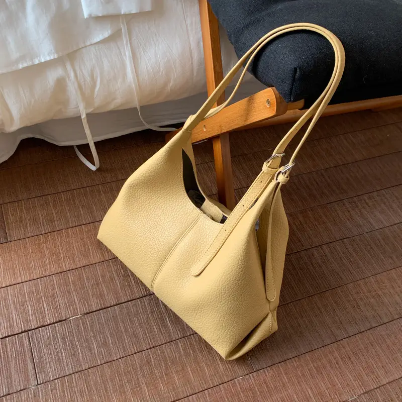 Brown Leather Shoulder Bag for Women 2025 — feature 10