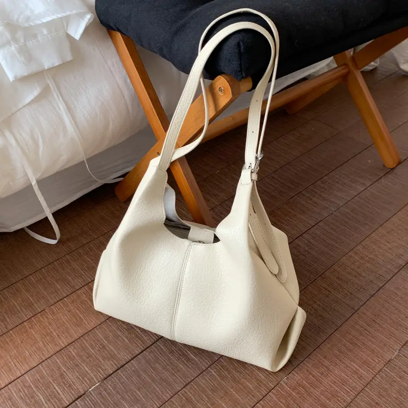 Brown Leather Shoulder Bag for Women 2025 — feature 11
