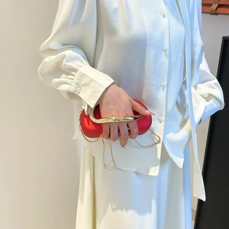 Personalized Niche Shoulder Bag for Women 2025