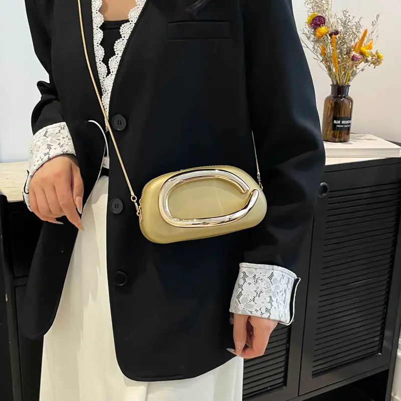 Personalized Niche Shoulder Bag for Women 2025