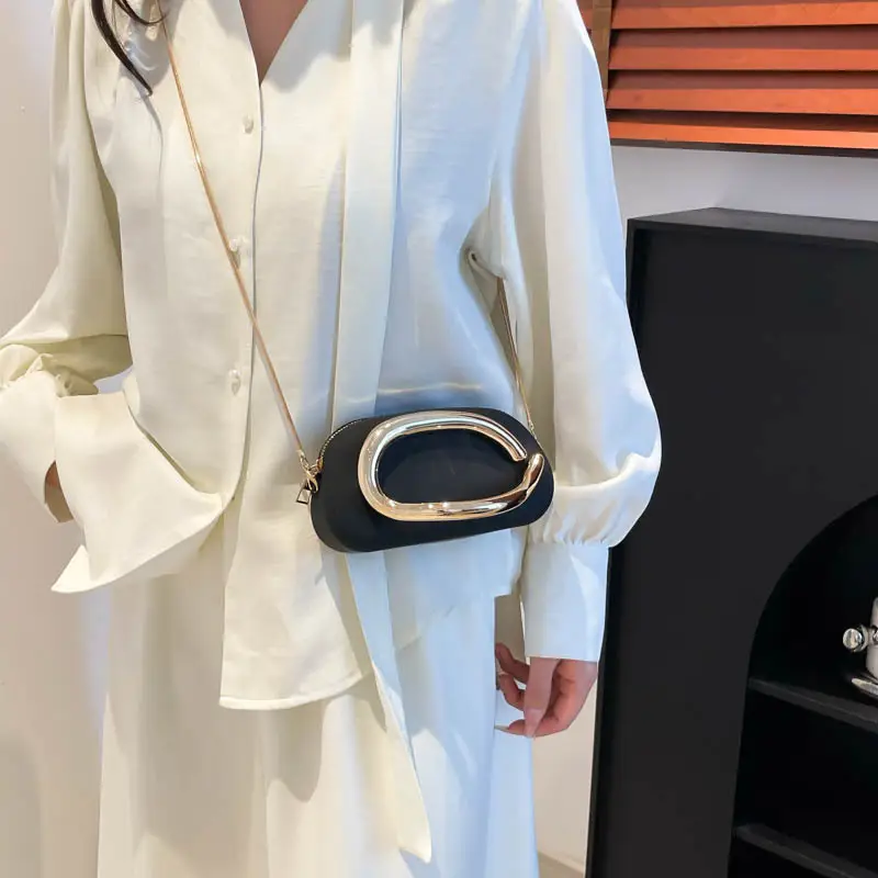 Personalized Niche Shoulder Bag for Women 2025