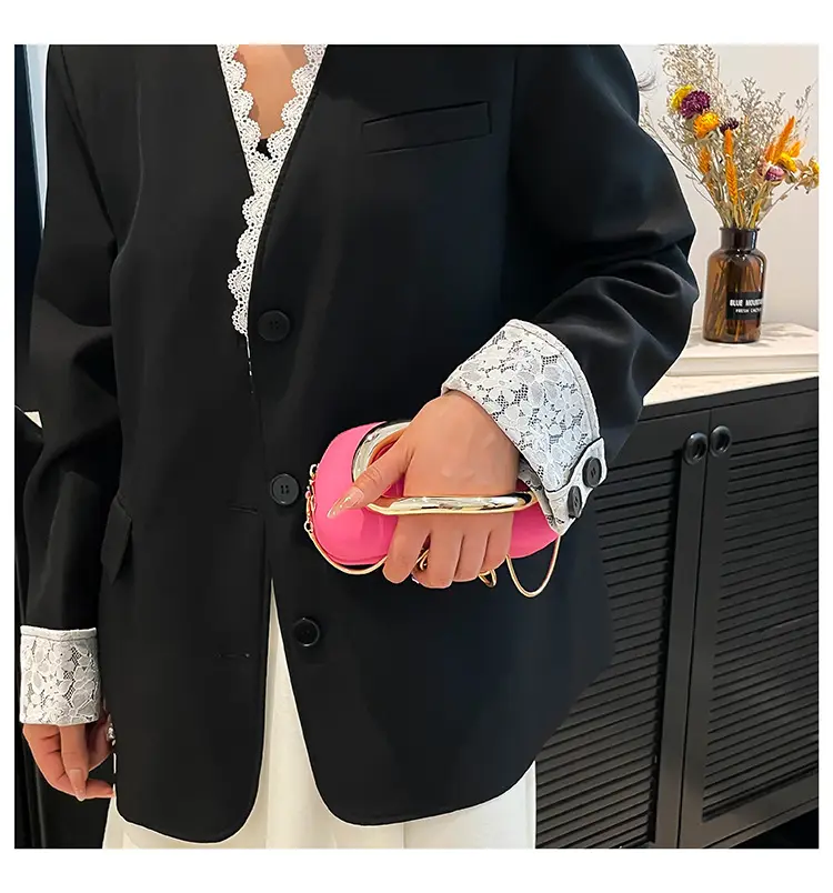 Personalized Niche Shoulder Bag for Women 2025 — feature 20