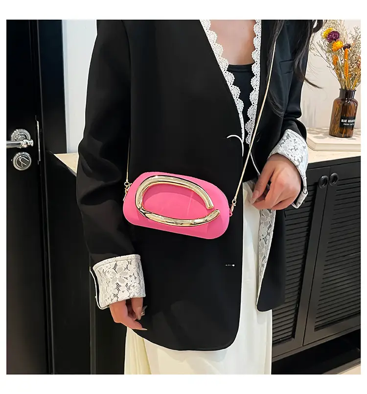 Personalized Niche Shoulder Bag for Women 2025 — feature 21
